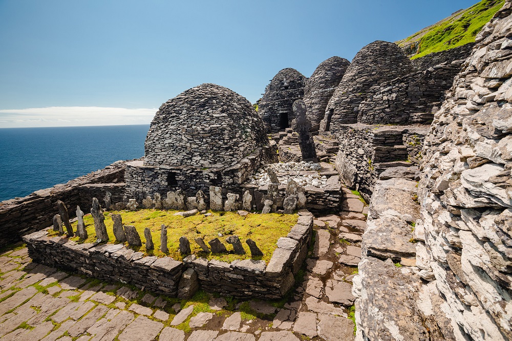 Skellig Michael island beehive huts Star Wars Last Jedi