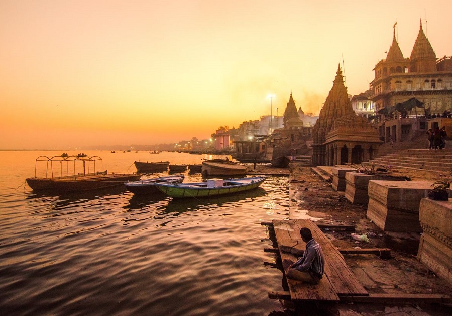 Sun salutation at Varanasi