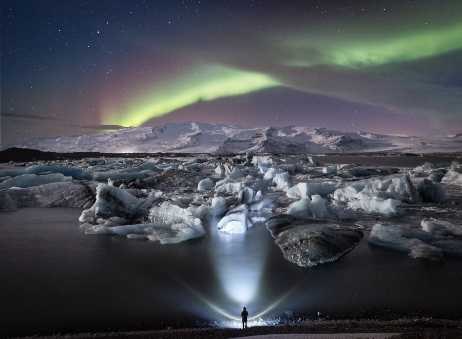 The Northern Lights in Iceland - Tom Archer
