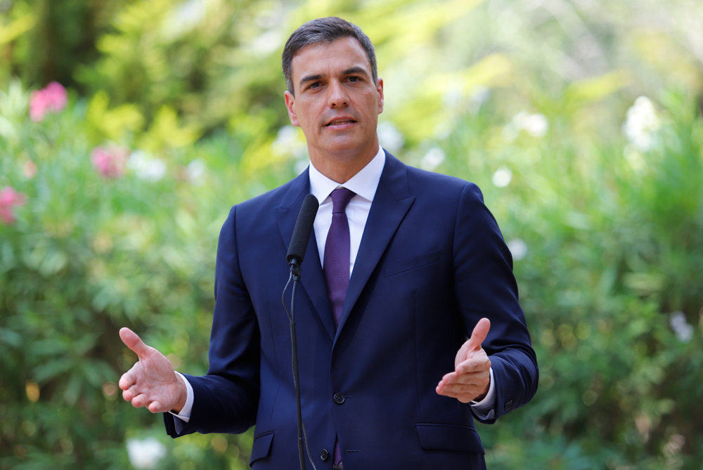 Spanish President Pedro Sánchez “This summer we will safely receive