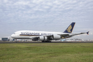 Singapore Airlines and Scoot reopen network for fully vaccinated travellers from 1 April